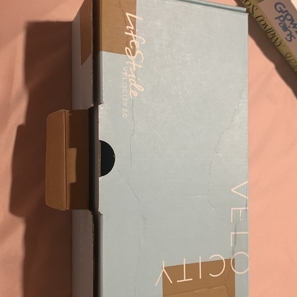 Velocity Life Stride 2.0 Flats - Picture 2 of 2